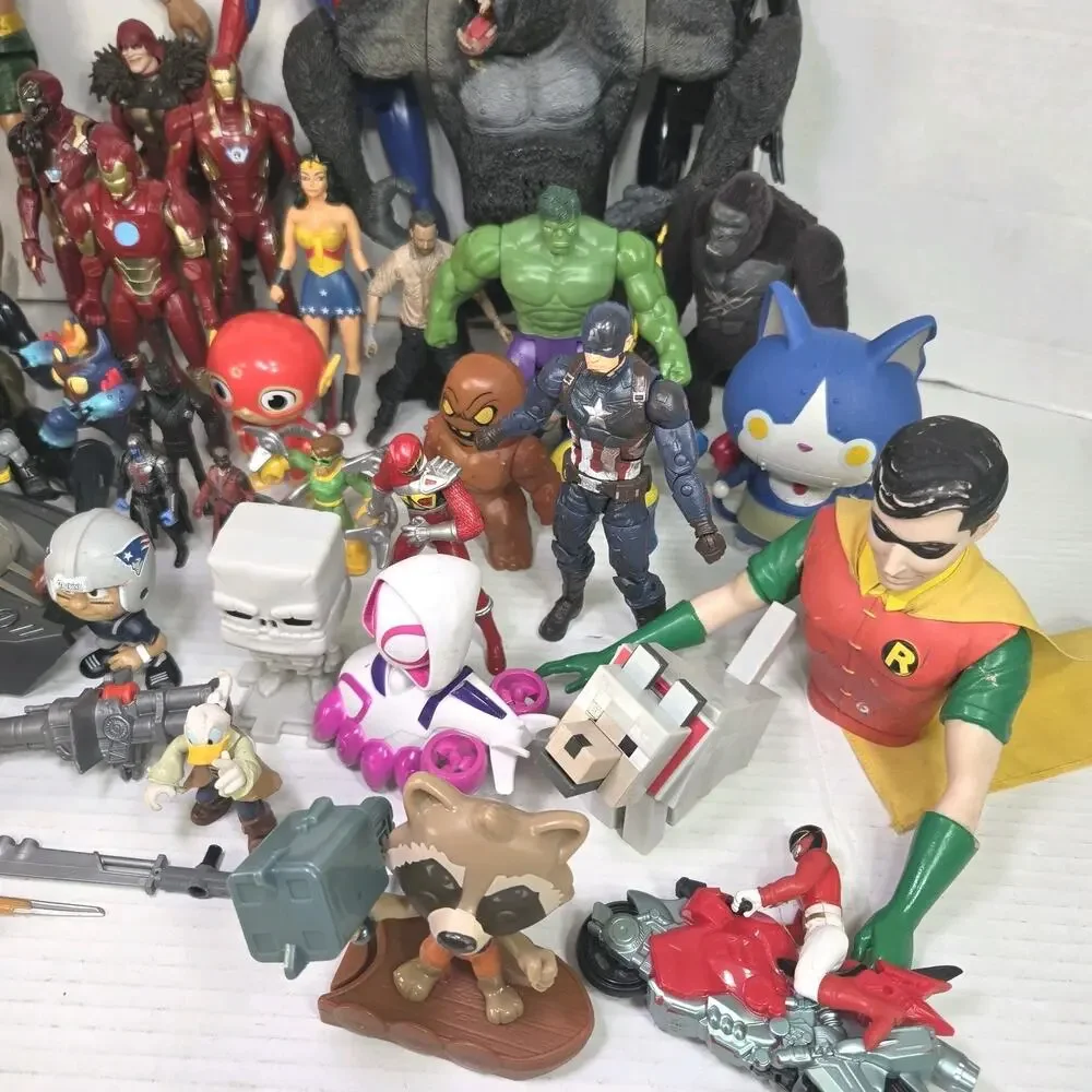 Mixed Action Figure Toy Lot Marvel DC Batman Spider-Man Iron Man Hulk Robin More